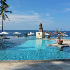 Siddhartha Oceanfront Resort & Spa in Ostbali:  Oceanfront Pool