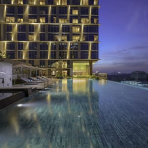 Pan Pacific Yangon:  Pool