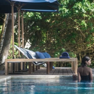 Kumu Beach Hotel in Balapitiya:  Pool