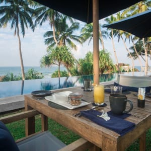 Kumu Beach in Balapitiya:  Pool