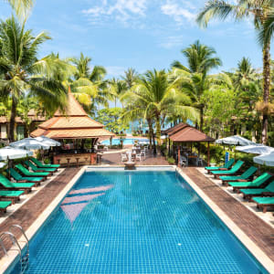 Khao Lak Bayfront Resort:  Pool