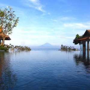 Sudamala Resort, Senggigi, Lombok:  Swimming pool