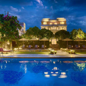 The Ajit Bhawan à Jodhpur:  Swimming pool