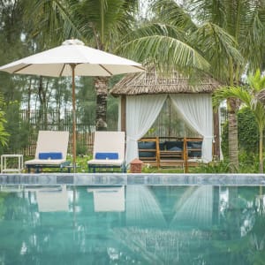 Aira Boutique Hoi An Hotel & Villa:  Swimmingpool
