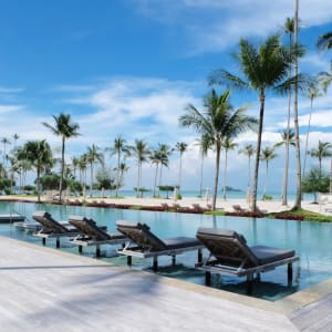 The Sanchaya in Bintan:  The Sanchaya - Pool with beach view