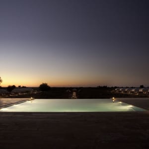 SUJÁN The Serai à Désert du Thar:  The Serai viewed from the pool