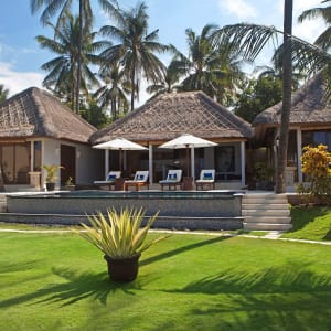 Siddhartha Oceanfront Resort & Spa in Ostbali:  2-Bedroom Oceanfront Pool Villa