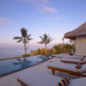 Siddhartha Oceanfront Resort & Spa in Ostbali:  2-Bedroom Oceanfront Pool Villa