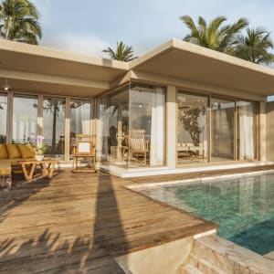 Devasom Khao Lak Beach Resort & Villas:  Beachfront Pool Villa