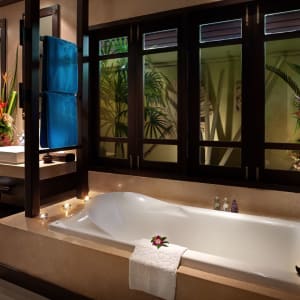 Bo Phut Resort & Spa in Ko Samui:  Beachfront Villa - Outdoor Jacuzzi