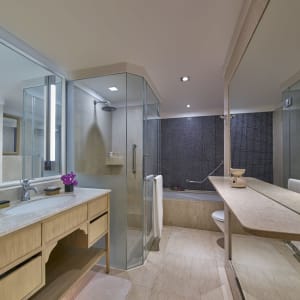 Dusit Thani Laguna Phuket:  Club Room | Bathroom