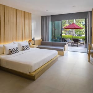 Ramada Resort by Wyndham Khao Lak:  Deluxe Lanai Room