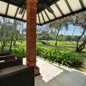 Candi Beach Resort & Spa in Ostbali:  Deluxe Ocean Bungalow | Terrace