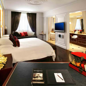 Sofitel Legend Metropole in Hanoi:  Grand Premium (Opera Wing)