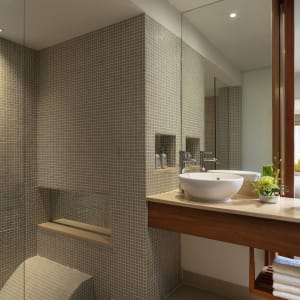 SAii Laguna Phuket:  Lagoon View | Bathroom