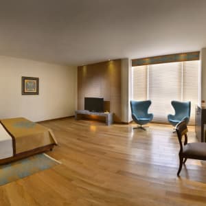 The Lalit Great Eastern à Kolkata:  New Block - Luxury Room