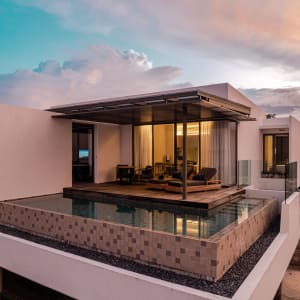 Cove 55 à Kuching:  Ocean Pool Villa
