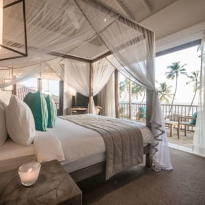 Kumu Beach in Balapitiya:  Ocean View Bedroom