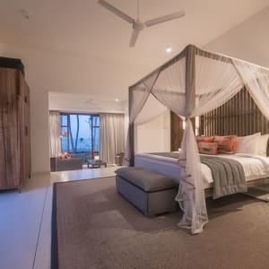 Kumu Beach Hotel in Balapitiya:  Ocean View Suite