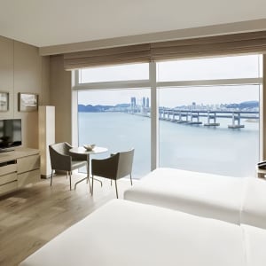 Park Hyatt Busan:  Ocean View Twin Low Floor