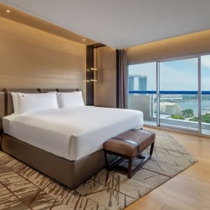 Swissotel The Stamford in Singapur:  Premier Marina Bay | King