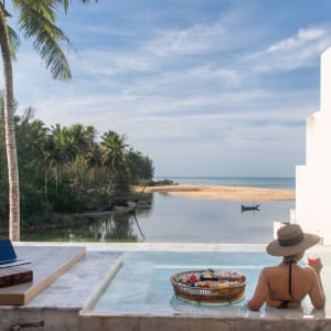 Devasom Khao Lak Beach Resort & Villas:  Seaside Pool Paradise Suite