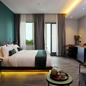 Baitong Hotel & Resort in Phnom Penh:  Superior City View