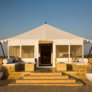 SUJÁN The Serai à Désert du Thar:  Tented Suite | front