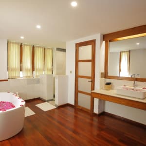 Popa Garden Resort in Bagan:  Villa Terrace | Bathroom