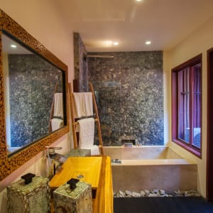 Cauayan Island Resort in Palawan:  Water Villa | Bathroom