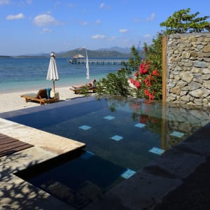 Cocotinos Sekotong in Lombok:  Water's Edge Villa