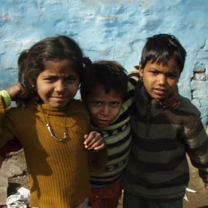 Unterwegs mit einstigen Strassenkindern in Delhi: Salaam Baalak