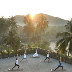 Candi Beach Resort & Spa in Ostbali:  Sunrise Yoga