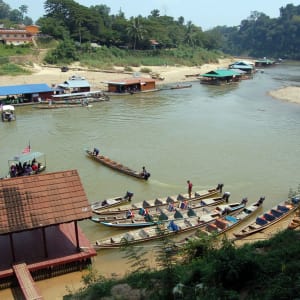 Taman Negara Nationalpark ab Kuala Lumpur: Taman Negara: small harbour