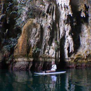 Croisière dans le paradis insulaire des Raja Ampat de Sorong: Tomolol Cave