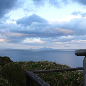 Mietwagen Rundreise «Hokkaido Kompakt» ab Sapporo: View over Kunashir Strait to Russia