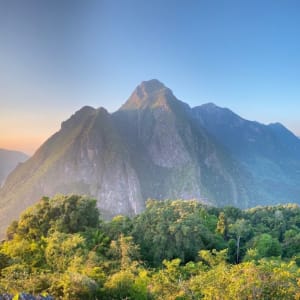 Les beautés naturelles du nord du Laos avec Trekking de Luang Prabang: View over Nong Khiaw