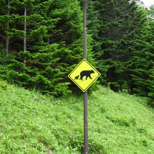 Mietwagen Rundreise «Hokkaido Kompakt» ab Sapporo: Warning sign