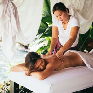 Atmosphere Resort in Negros:  Massage treatment