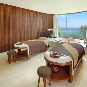 Candi Beach Resort & Spa in Ostbali:  Ocean Spa Treatment room