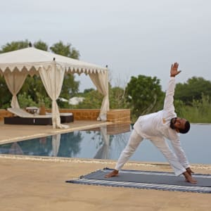 SUJÁN The Serai à Désert du Thar:  Yoga