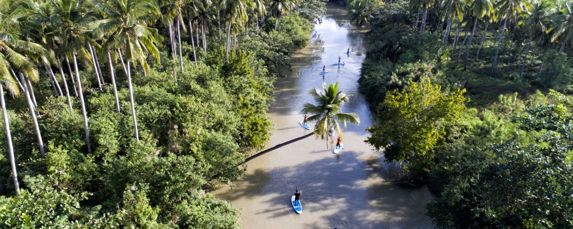 NIHI Sumba: Stand-Up Paddle