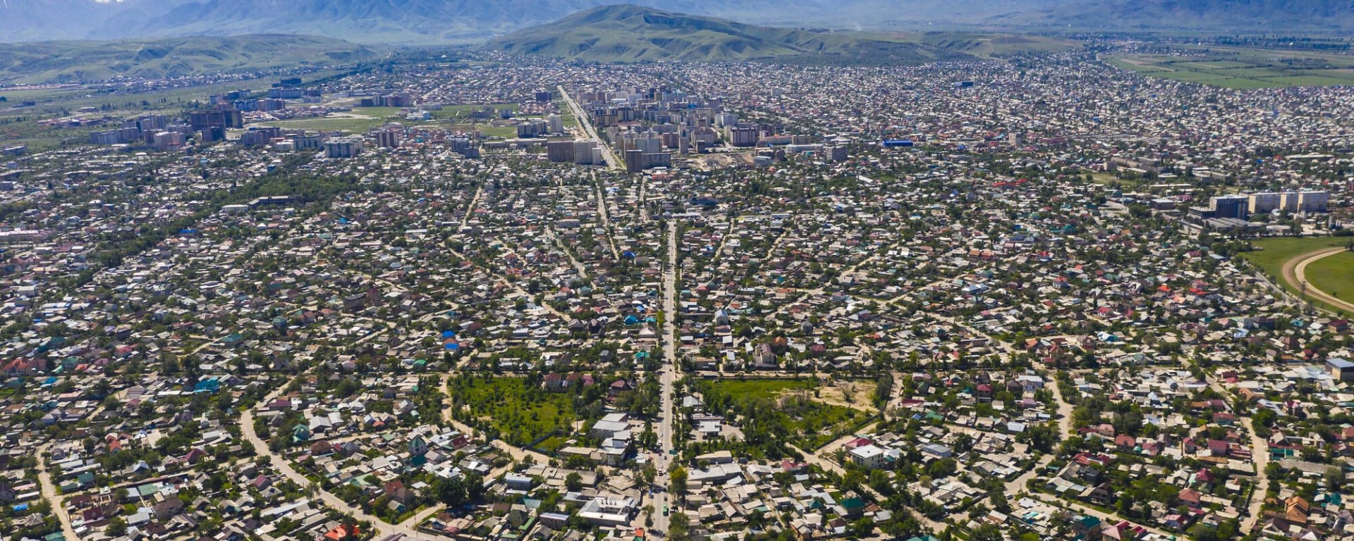 Leserreise SonntagZeitung und Berner Zeitung - Faszination Seidenstrasse de Tachkent: Aerial View of Bishkek