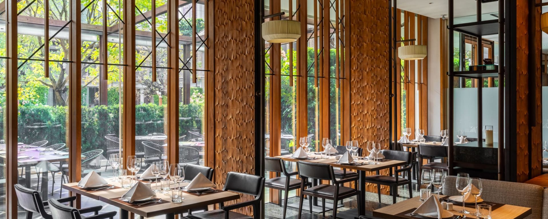 Villa Deva Resort & Hotel à Bangkok:  Vela Bhirom Restaurant