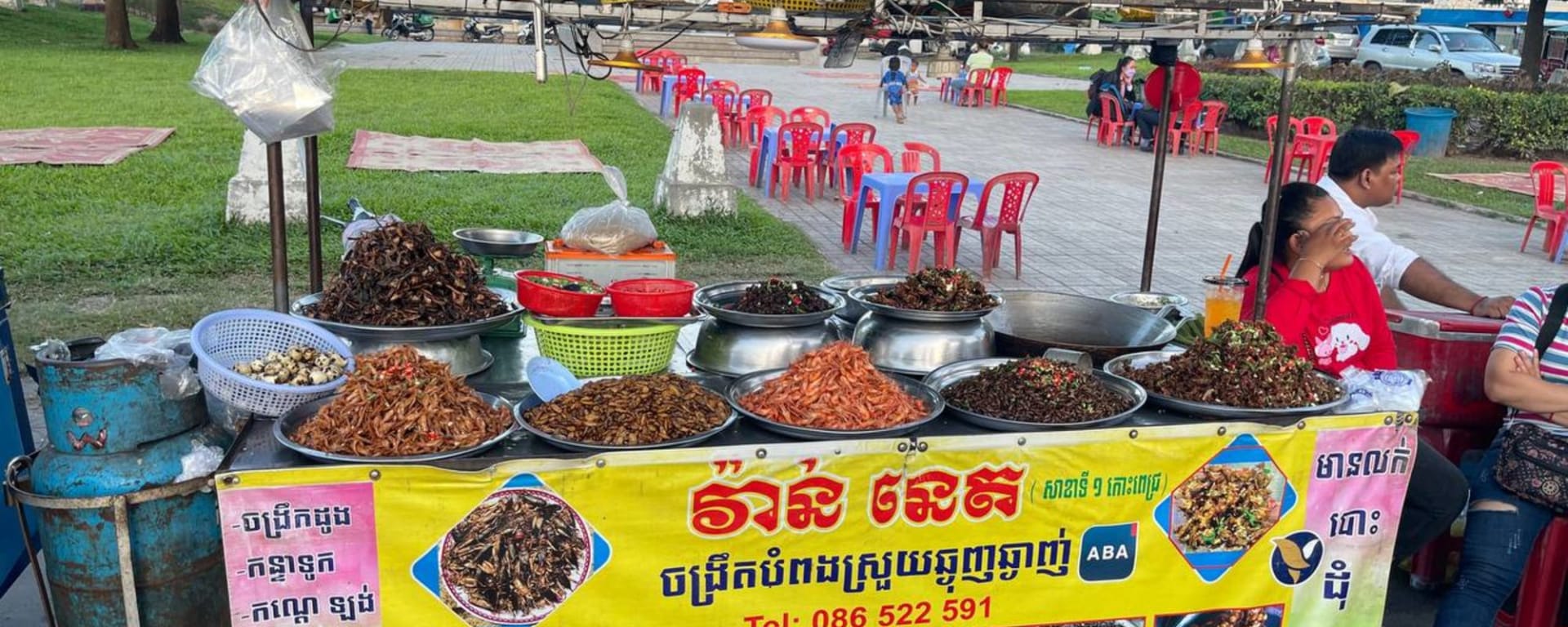 Phnom Penh, ville de contrastes: Food stand