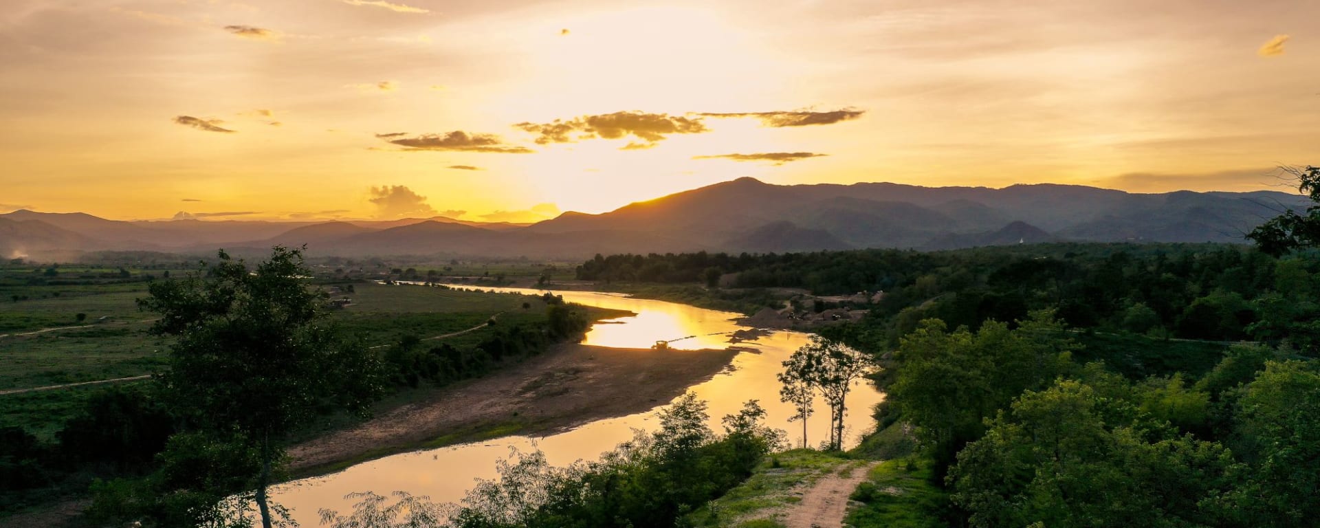 The Bush Camp Chiang Mai - 2 jours: location: Ping River