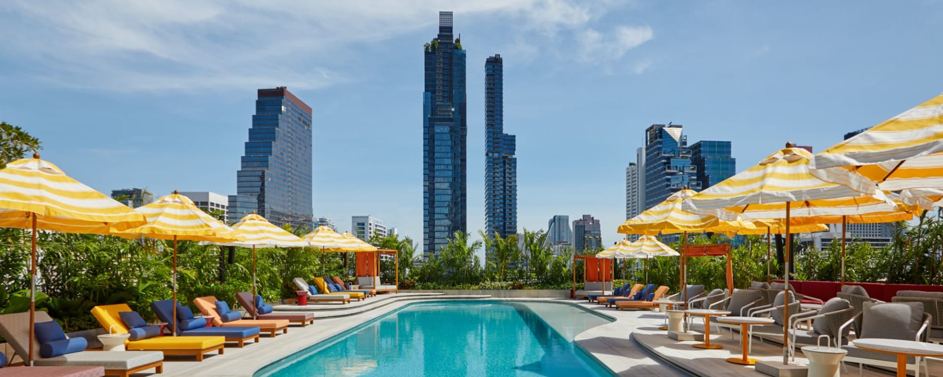 The Standard, Bangkok Mahanakhon: Pool