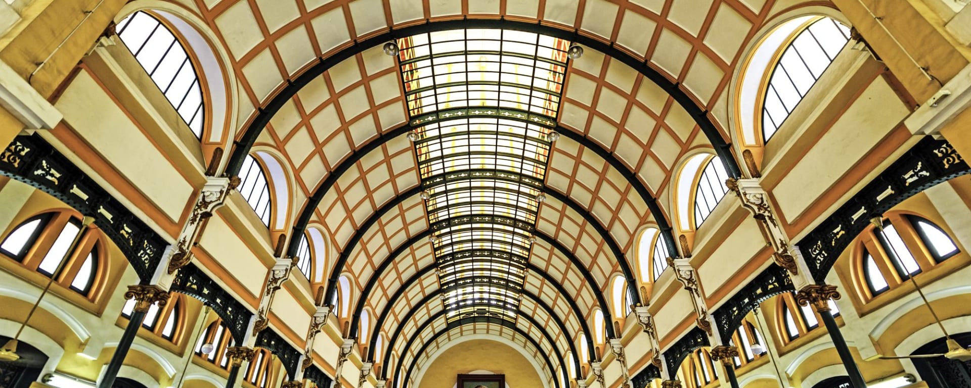 Stadtrundgang Saigon: Saigon Central Post Office