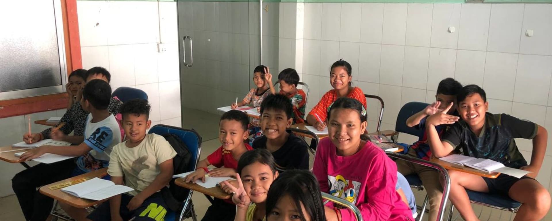 Phnom Penh, ville de contrastes: School kids