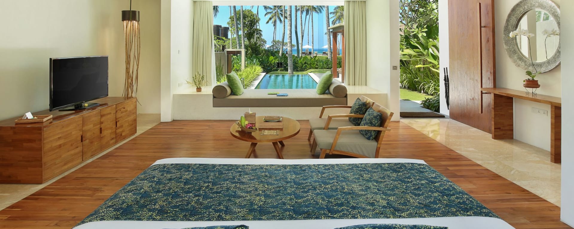 Candi Beach Resort & Spa in Ostbali:  Luxury Pool Villa 